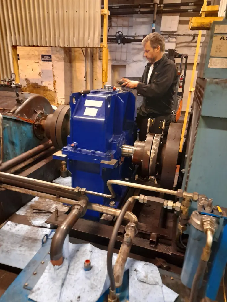 hydaulpumpsvaxel-scaled